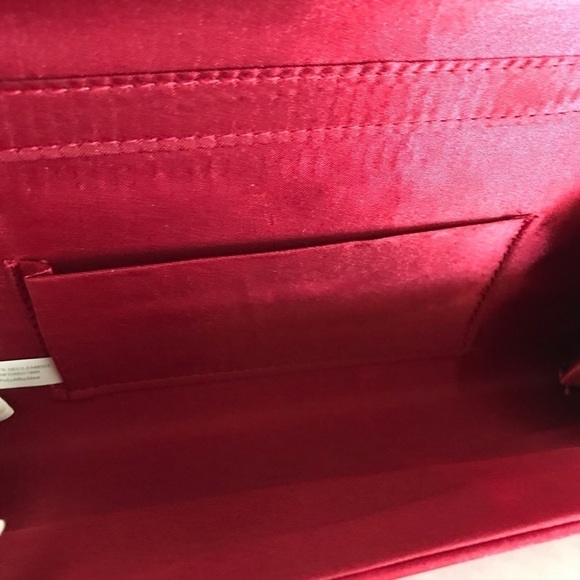 Fioni Night Silk Burgundy Purse Crystals Evening Purse - Picture 5 of 10